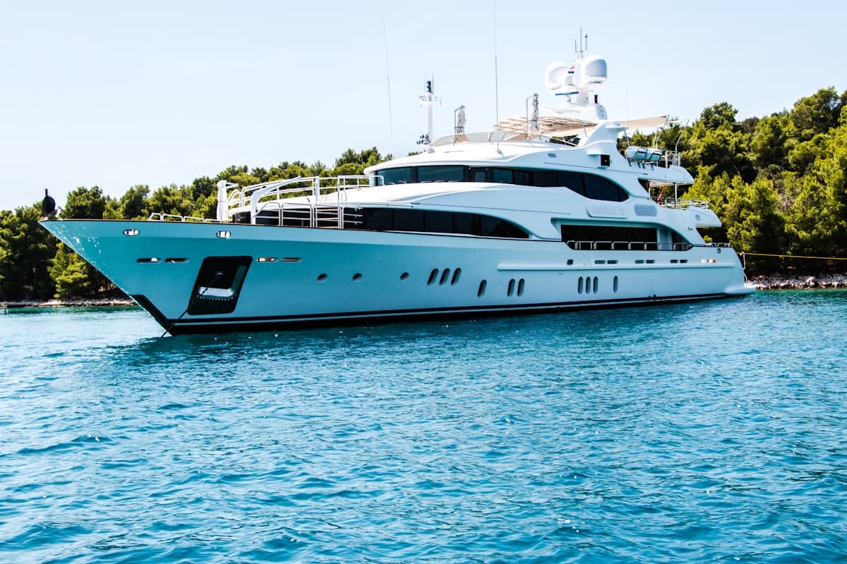 Stock photo — boat at marina ready for detailing